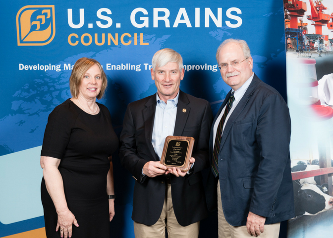 Paul Jeschke Receiving an award